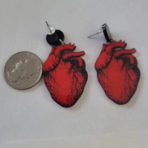 Red anatomical heart acrylic two sided drop earrings - Picture 3 of 3